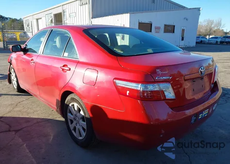 2009 Toyota Camry Hybrid z USA, uszkodzony, nr VIN 4T1BB46K89U110752